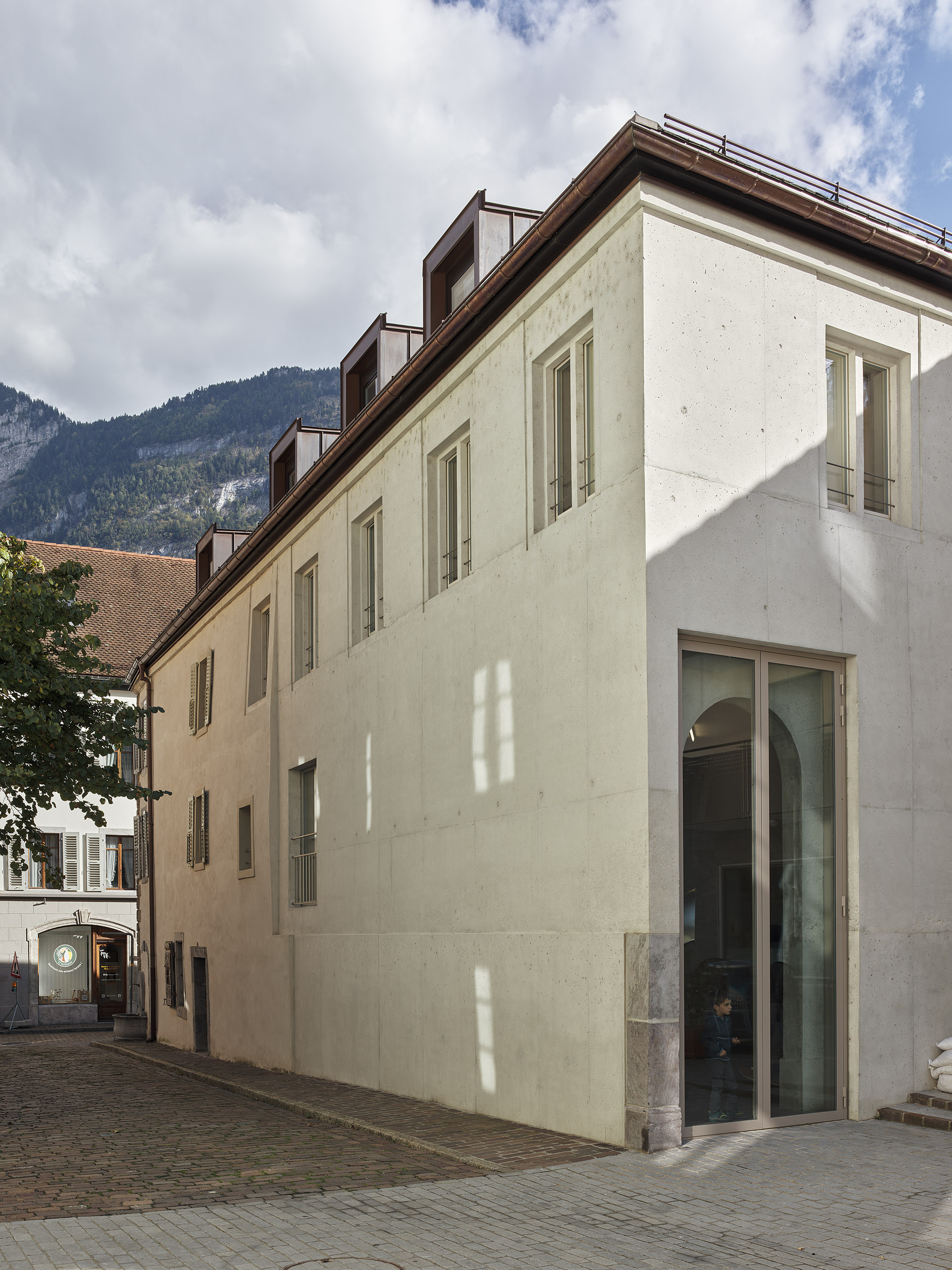 Ahp0053 MDUC AIQ4 003474 C